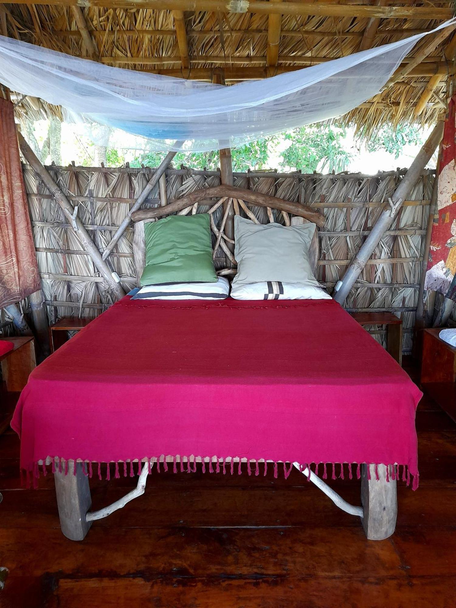 El Bamboo Cabins Balgue Екстер'єр фото