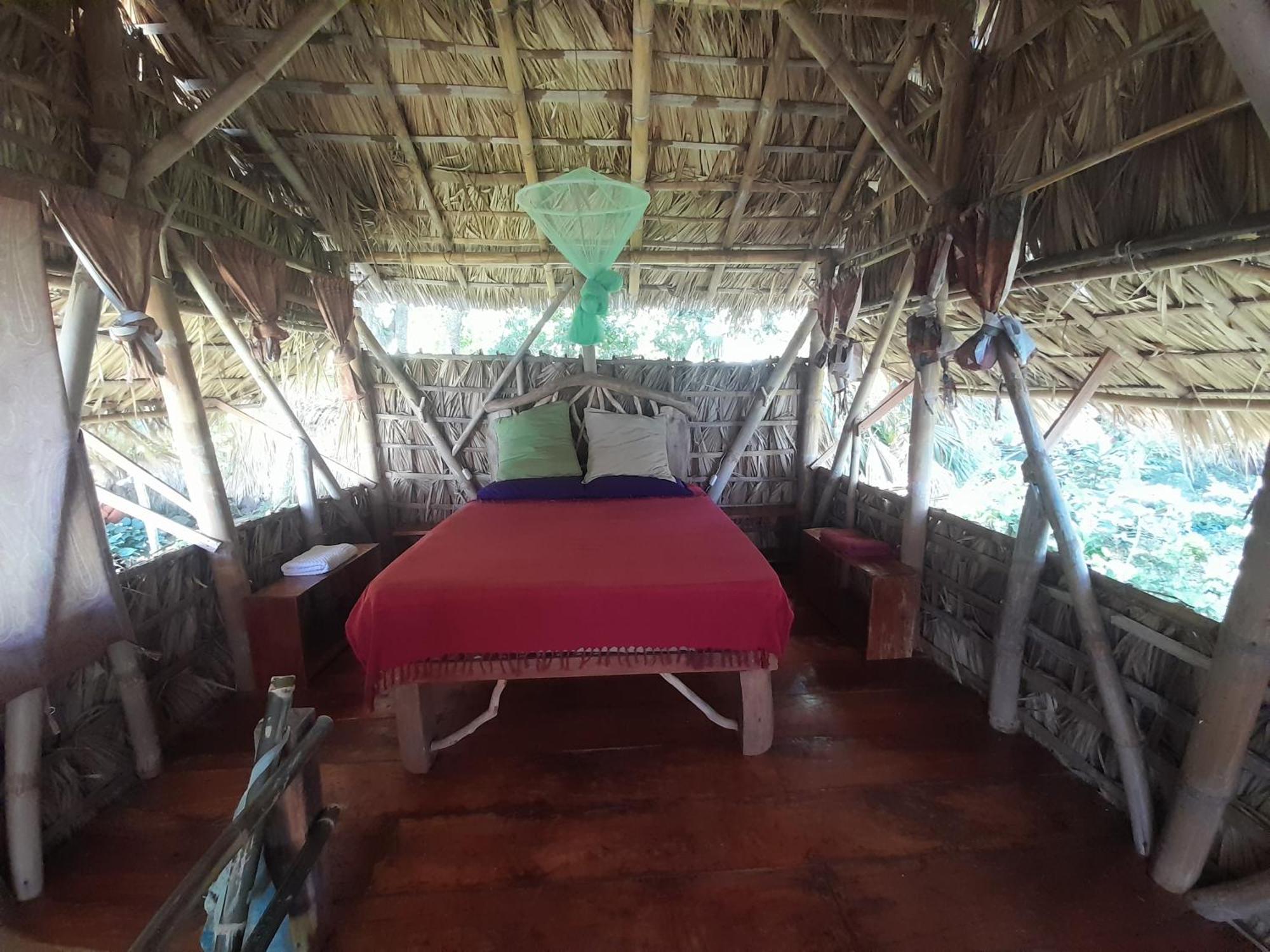 El Bamboo Cabins Balgue Екстер'єр фото